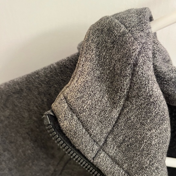 Lululemon Hooded Scuba Light Weight Cotton - Picture 9 of 9